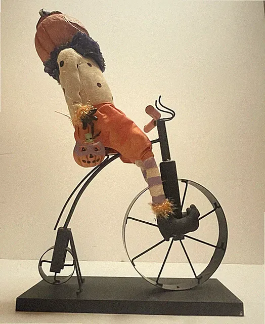 Vintage Cracker Barrel Handmade folk-art style Trick-or-Treat Pumpkin on Bicycle
